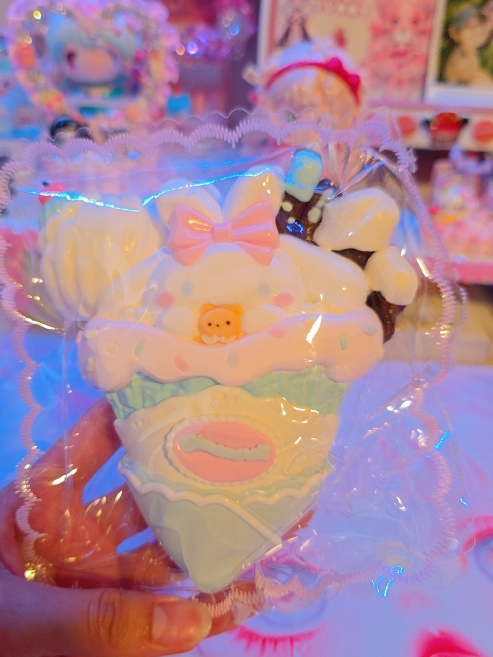 Cute Pastel Dessert Squishy Cinna